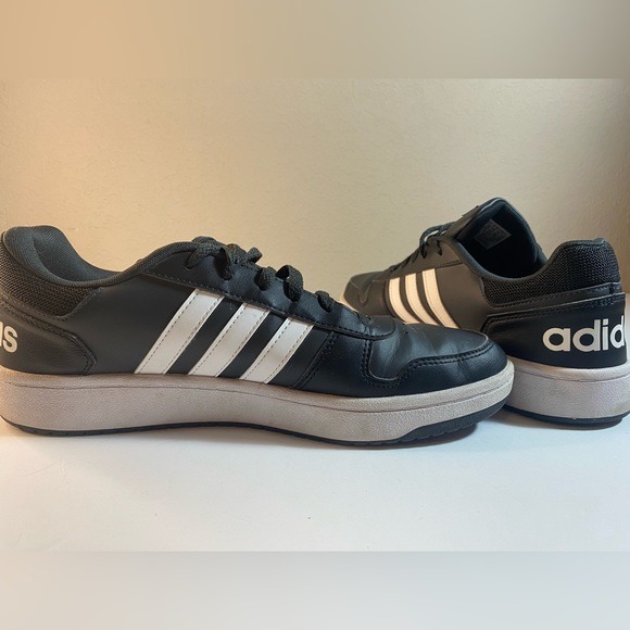 Men’s Adidas Hoops 2.0 Size 11 - Picture 4 of 9